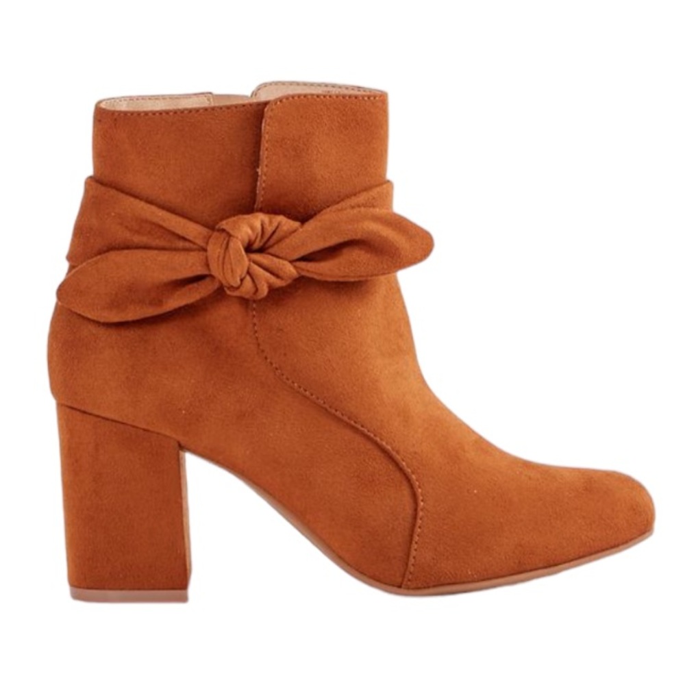 NWT JustFab Booties Size 6